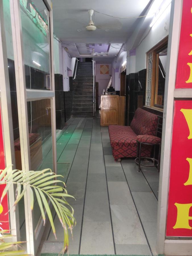 Hotel Vip ウダイプル エクステリア 写真