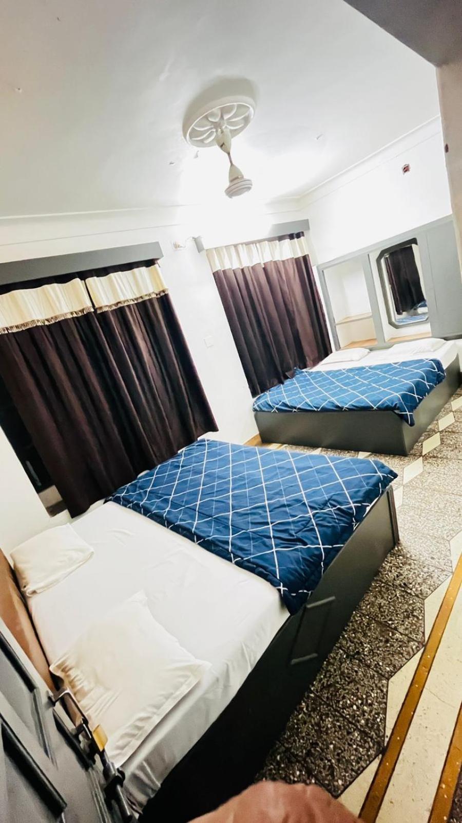 Hotel Vip ウダイプル エクステリア 写真